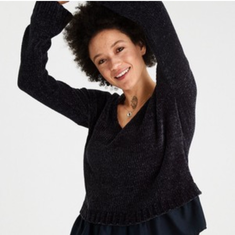 NWT American Eagle Chenille Peplum Hem Sweater